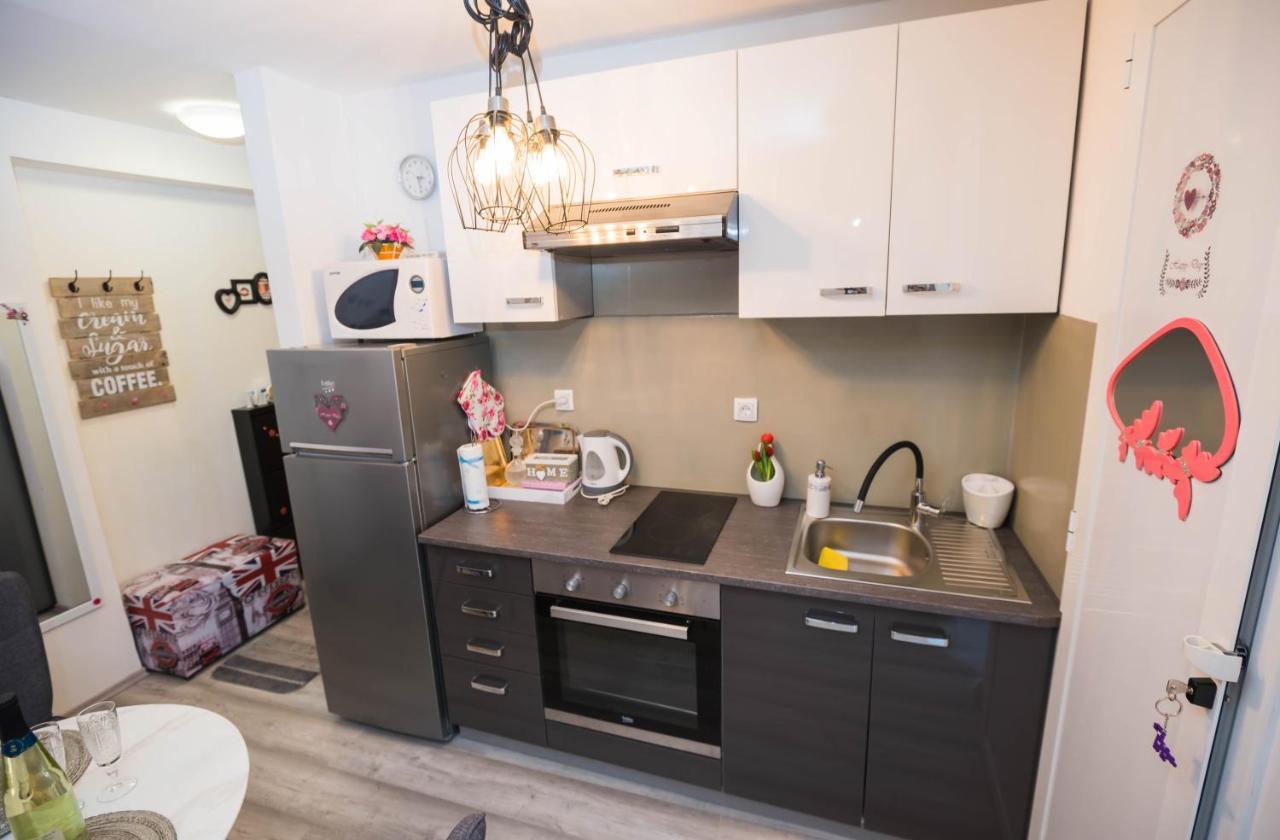 Apartments Mary & Free Parking Rovinj Bagian luar foto