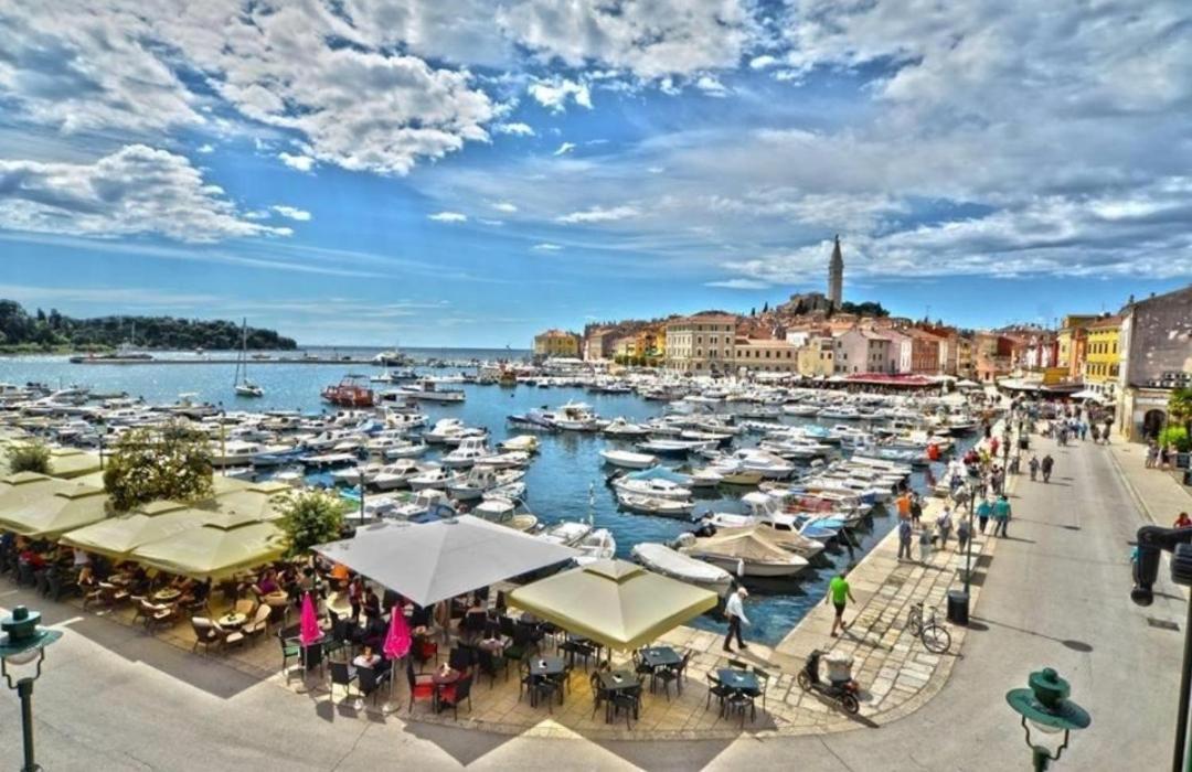 Apartments Mary & Free Parking Rovinj Ruang foto
